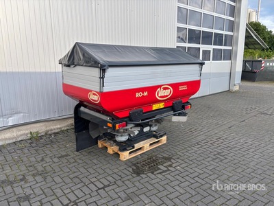 2020 Kverneland RO-M-1300 Geospread Esparcidor de fertilizantes (Unused)
