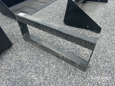 All-Star Skid Steer Attachment Mounting Plate (Unused)