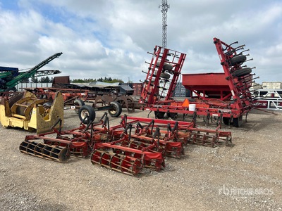 Kongskilde SBC Series 28 ft Cultivator