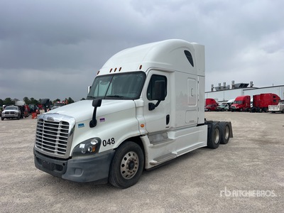 2016 Freightliner Cascadia 125 6x4 T/A Sleeper Truck Tractor