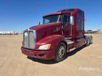 2008 Kenworth T600 6x4 T/A Sleeper Truck Tractor