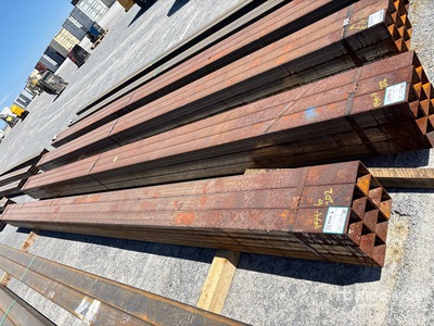 Quantity of Kit Containers Square Tubing Pipe (Unused)