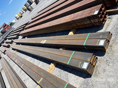 Quantity of Kit Containers Square Tubing Pipe (Unused)