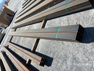 Quantity of Kit Containers Square Tubing Pipe (Unused)