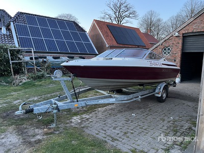 1996 Maxum 1700 Bowrider Boat