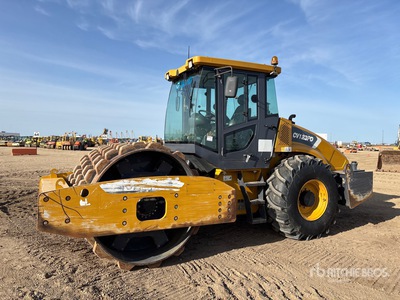 2018 XCMG CV123 Padfoot Drum Compactor