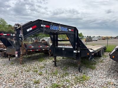 2019 Load Trail GP0225102 25 ft T/A Gooseneck Equipment Trailer