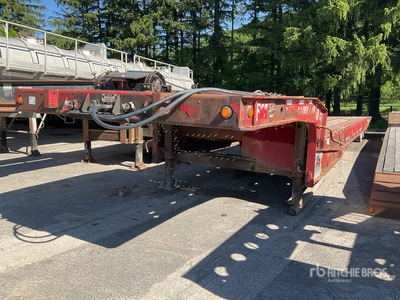 2014 Landoll 440 48 ft T/A Sliding Axle Trailer