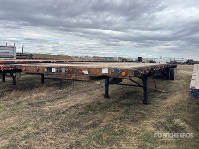 2007 Doepker 53 ft Tri/A Flatbed Trailer