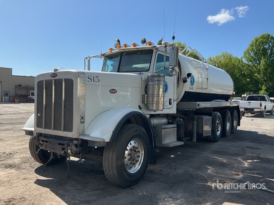 2012 Peterbilt 388 8x4 バキュームトラック (Inoperable)