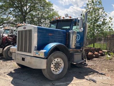 2006 Peterbilt 379 8x4 Cab and Chassis (Inoperable)