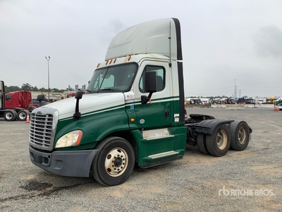 2016 Freightliner Cascadia 125 T/A Day Cab Truck Tractor