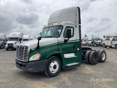 2016 Freightliner Cascadia 125 6x4 3-Achs Sattelzugmaschine