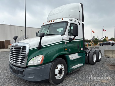 2016 Freightliner Cascadia 125 6x4 Day Cab Truck Tractor