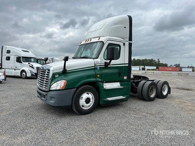 2016 Freightliner Cascadia 125 6x4 3-Achs Sattelzugmaschine