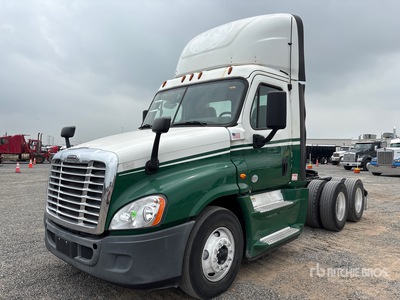2016 Freightliner Cascadia 125 6x4 Day Cab Truck Tractor