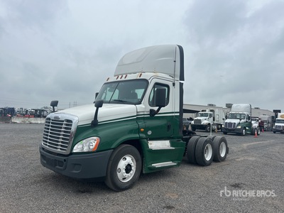 2016 Freightliner Cascadia 125 6x4 Day Cab Truck Tractor