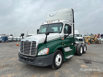 2017 Freightliner Cascadia 125 6x4 Day Cab Truck Tractor