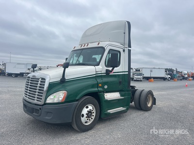 2017 Freightliner Cascadia 125 4x2 S/A Day Cab Truck Tractor