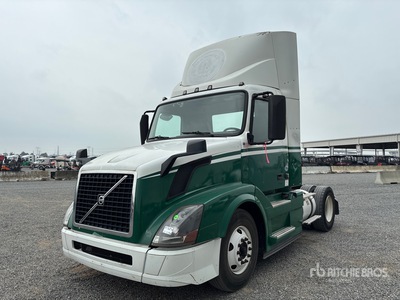 2016 Volvo VNL 4x2 S/A Day Cab Truck Tractor