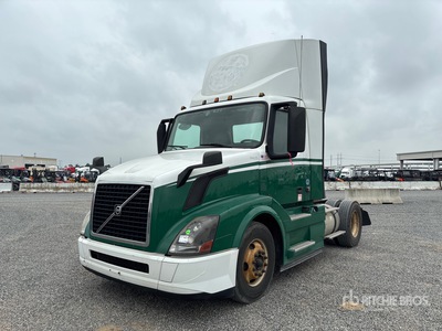 2016 Volvo VNL 4x2 S/A Day Cab Truck Tractor