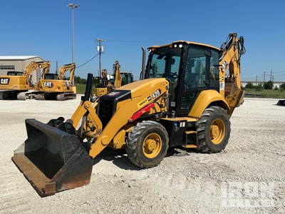 2023 Cat 420 4x4 Retroexcavadora