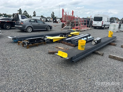 BendPak HDS-18E 4 Post 18000 lb 車両リフト