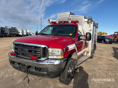 2002 Ford 4x4 Fire Truck