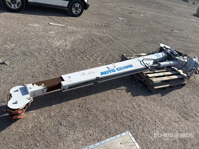 Auto Crane Truck Mounted Boom