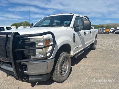 2017 Ford F-250 XL 4x4 Crew Cab Ophalen
