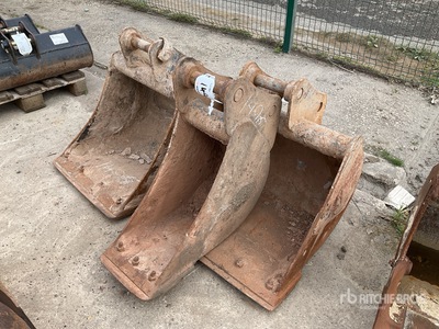 Quantity of (3) Strickland Digging 300mm, 600mm, 750mm Cazo para excavadora