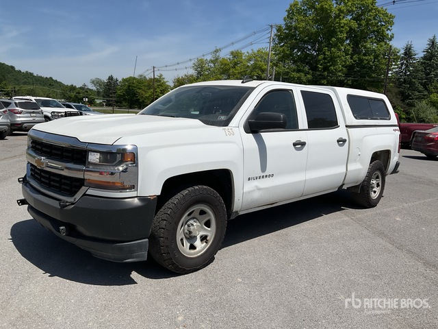 2017 Chevrolet Silverado 1500 4x4 Crew Cab Pickup