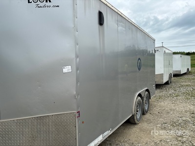 2018 Look 18 ft T/A Enclosed Trailer