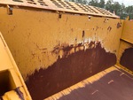 Chassis with Stan powierzchni czołowej wyrzutnika