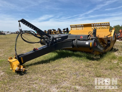 2022 Ashland 1812E 4 Tire Hydraulic Pull Scraper