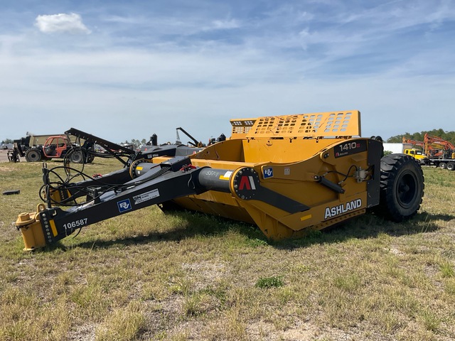 2022 Ashland 1410E 4 Tire Hydraulic Pull Scraper