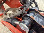 Hydraulics with Bar Lift Cylinders