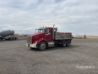 2006 Kenworth T800 6x4 شاحنة قلابة /محورين