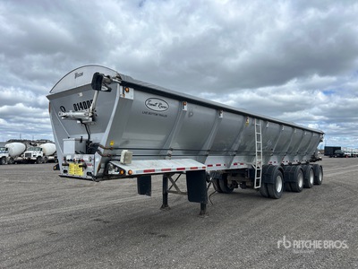 2013 Trout River 48 ft Quad/A Schubbodenauflieger