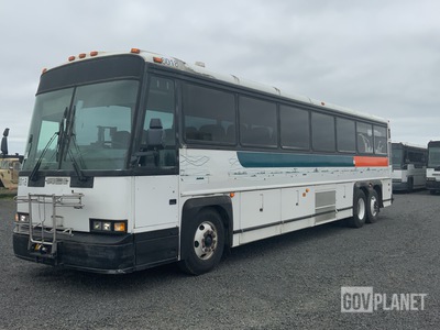 1996 Motor Coach Industries 102-D3 Bus
