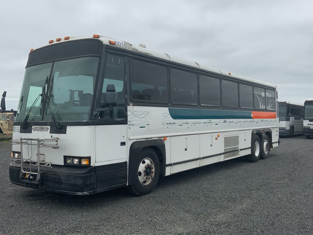 1996 Motor Coach Industries 102-D3 Bus