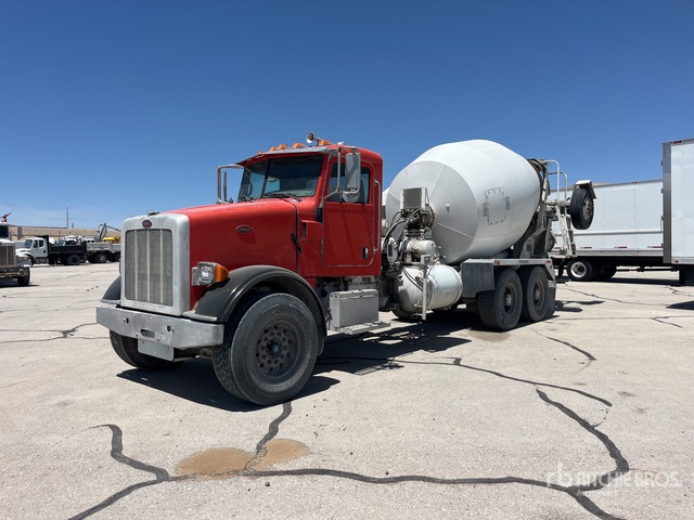 2014 Peterbilt 365 8x4 Mixer Truck