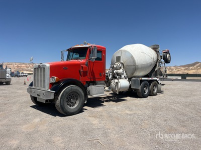 2014 Peterbilt 365 8x4 Mixer Truck