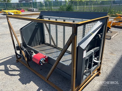 2026 Handy HVSB72 72 in Skid Steer Screening Bucket (Unused)