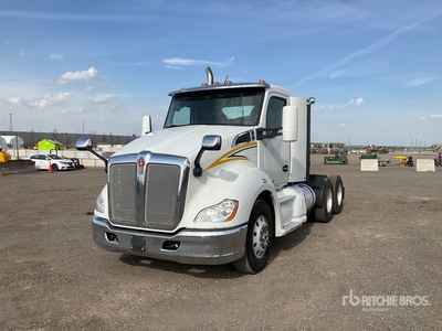 2020 Kenworth T680 6x4 T/A Day Cab Truck Tractor