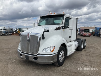 2020 Kenworth T680 6x4 T/A Day Cab Truck Tractor