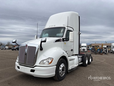 2020 Kenworth T680 6x4 T/A Day Cab Truck Tractor
