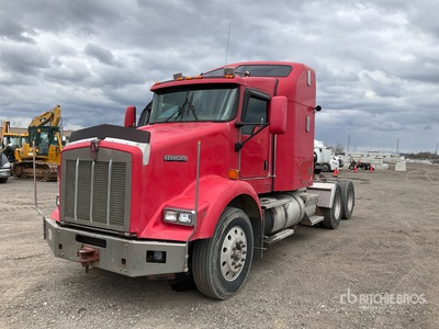 2006 Kenworth T800 6x4 T/A Sleeper Truck Tractor