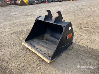 Envoy EX80S44 44 in Q/C Cleanup Excavator Bucket