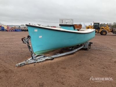 Fishing Boat w/ EZ Loader Trailer